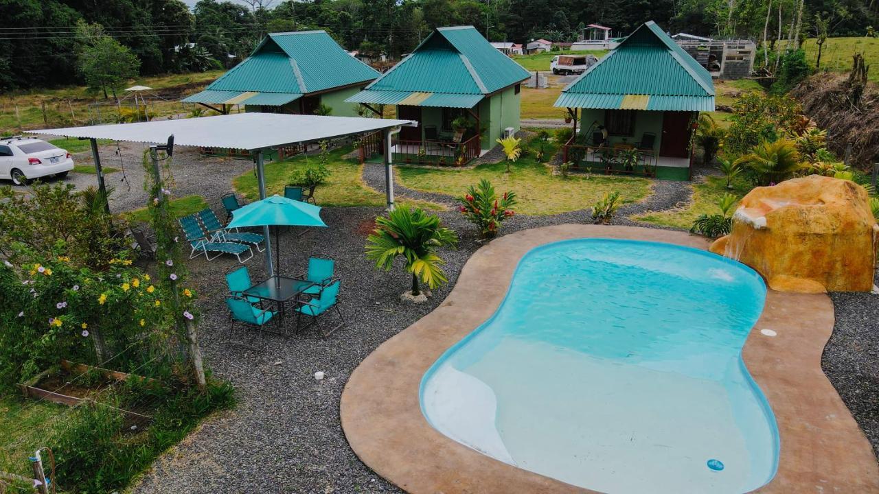 Chongos Place Hotel La Fortuna Exterior photo